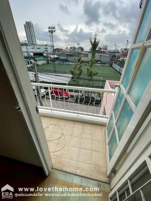 รูป ขายทาวน์โฮม 3 ชั้น ศรีนครินทร์40 หมู่บ้านไหมไทย พื้นที่ 20.3 ตรว. ตรงข้ามห้างซีคอนสแควร์ - รูปที่ 12/16