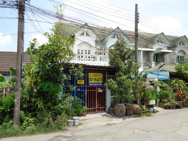 รูป 🚩ขายทาวน์เฮ้าส์ 2 ชั้น ต่อเติมระเบียง ทำเลดี หมู่บ้านเสรี อ่อนนุช ซอยอ่อนนุช 70/1 - รูปที่ 2/20