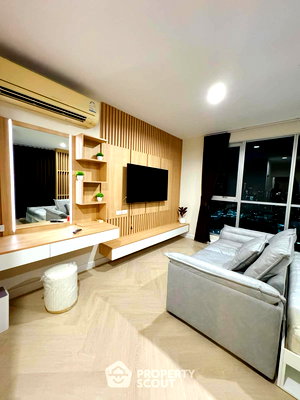 คอนโด เขตจตุจักร : คอนโด 2-ห้องนอน ที่ ไลฟ์ แอท ลาดพร้าว 18 ใกล้ MRT ลาดพร้าว (ID 2073791)