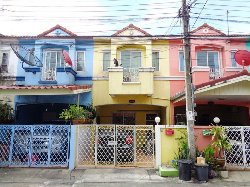 ขายทาวน์โฮม : ⭕ ขาย ทาวน์เฮ้าส์ สภาพดี พร้อมอยู่ หมู่บ้าน เคซี รามอินทรา 8 ถนนไทยรามัญ คลองสามวา