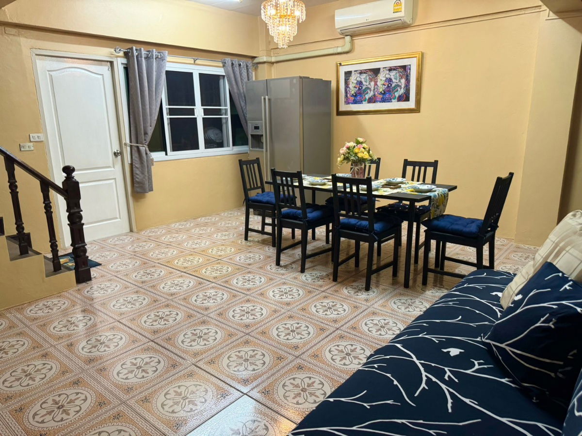 รูป ให้เช่า Townhome / Home-office Royal Nakarin Villa - รูปที่ 15/37