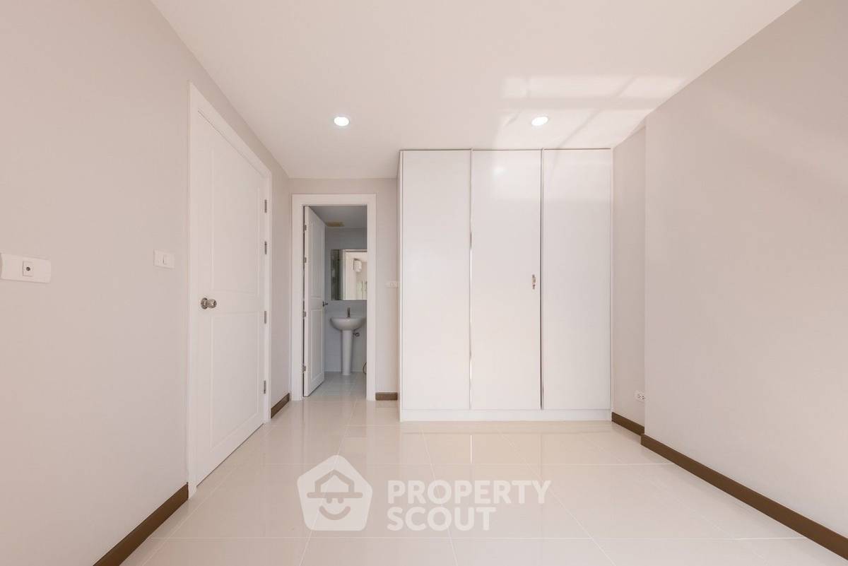 picture 2-BR Condo at Elements Srinakarin in Nong Bon (ID 1987390) - 9/16