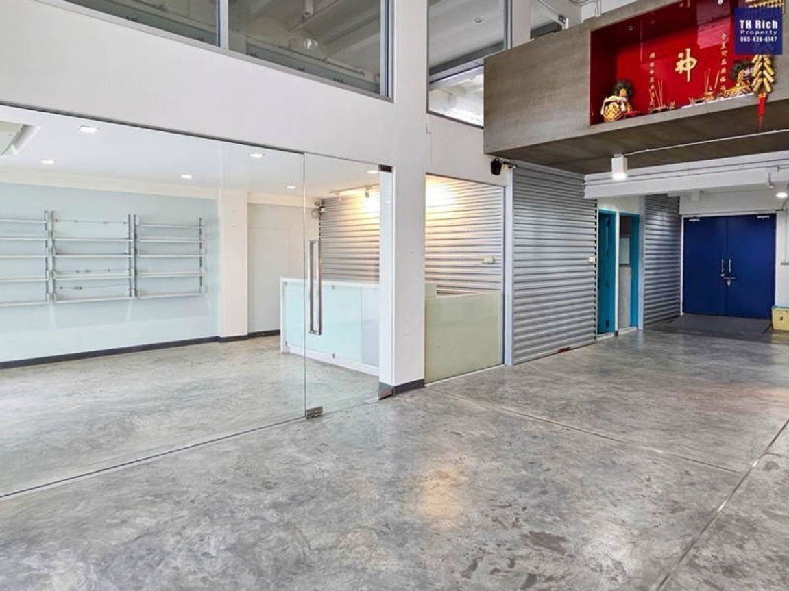 รูป LTHC13154 – Commercial Building for Sale อาคารพาณิชย์ขาย at Rama III รามอินทรา 3 Size 574 sqm. 5 rooms ONLY 19.9 MB Near Central Rama 3 - รูปที่ 12/20