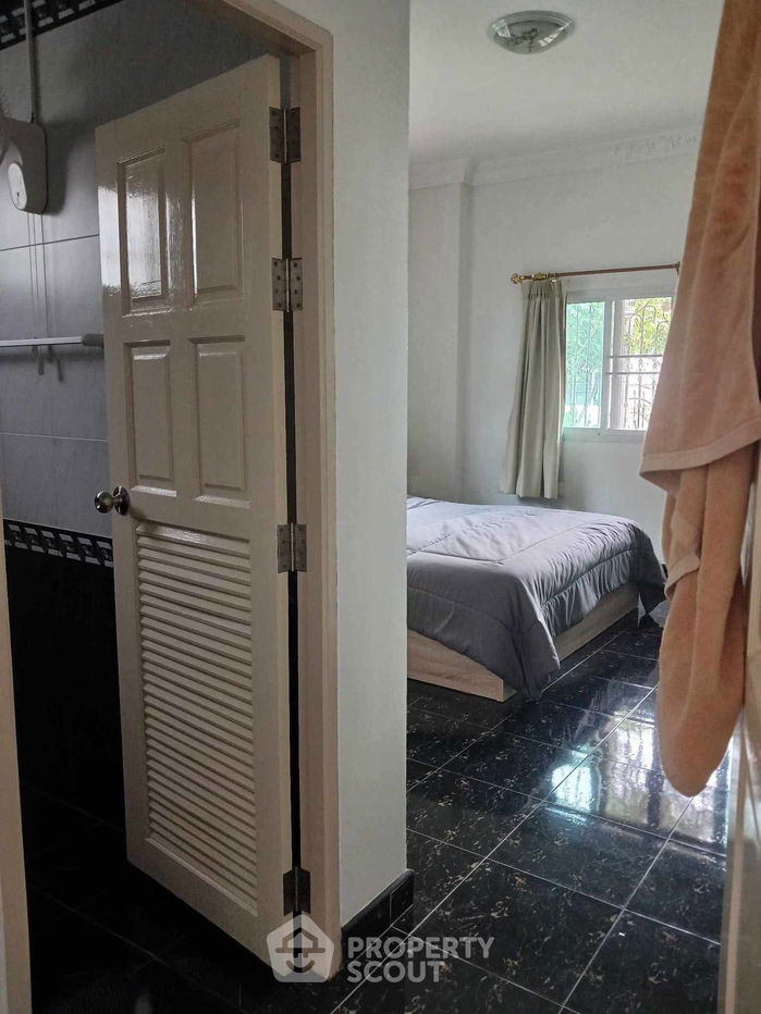 รูป บ้าน 3-ห้องนอน ใกล้ ถนนพระตำหนัก พัทยา (ID 2303809) - รูปที่ 8/13