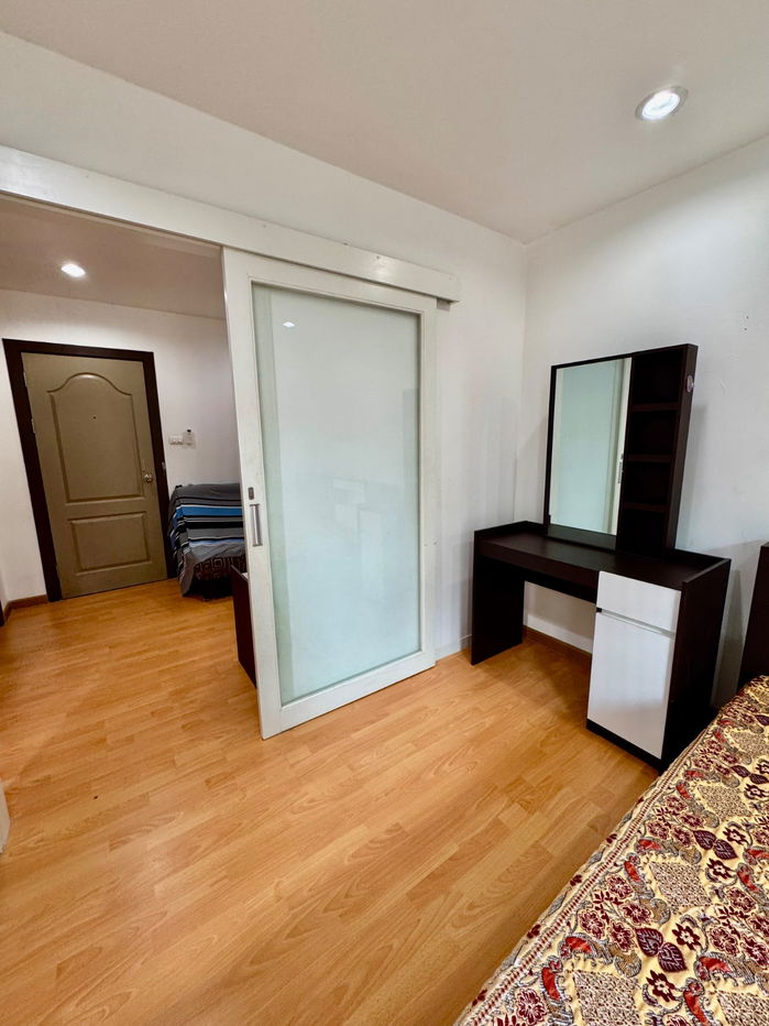 picture The Crystal Condo 2 Rewadee The Crystal Condo 2 Rewadee - 11/25