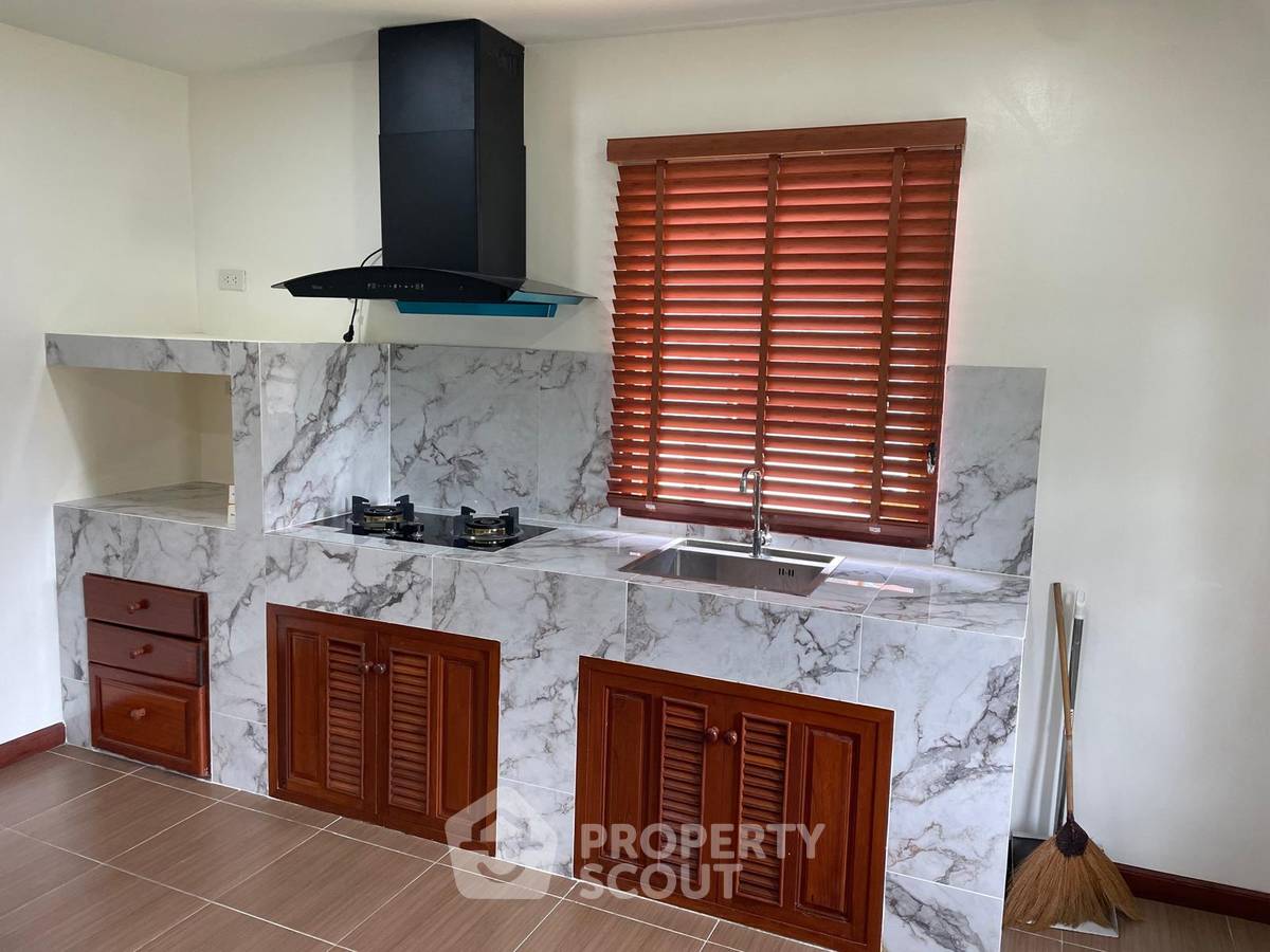 รูป บ้าน 3-ห้องนอน ใกล้ หาดชะอำ (ID 2304047) - รูปที่ 12/30