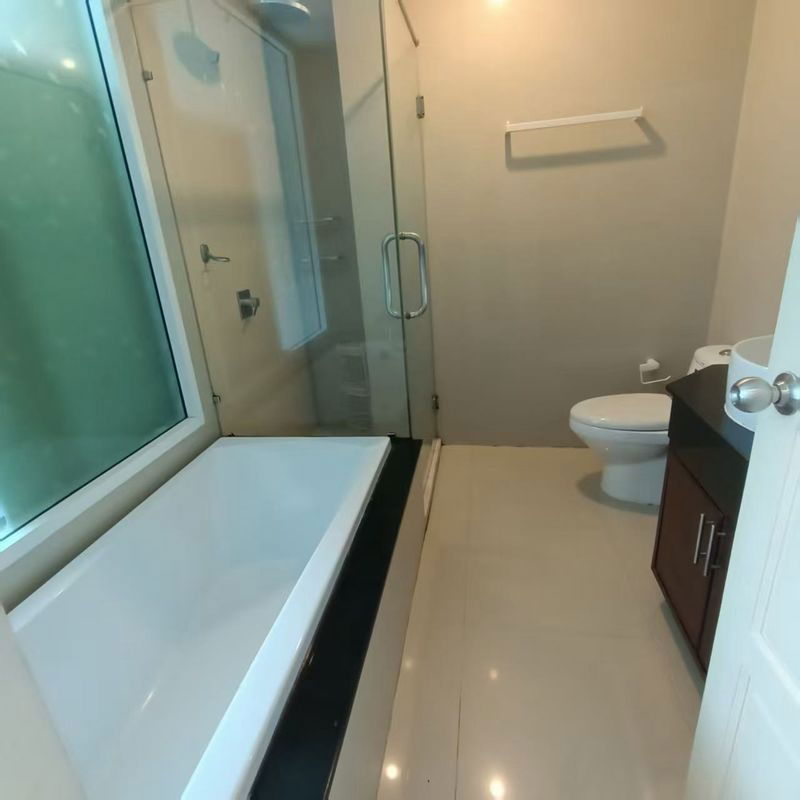 รูป ให้เช่า A.D. condo Hyatt  1 ห้องนอน  2 ห้องน้ำ  - รูปที่ 8/10