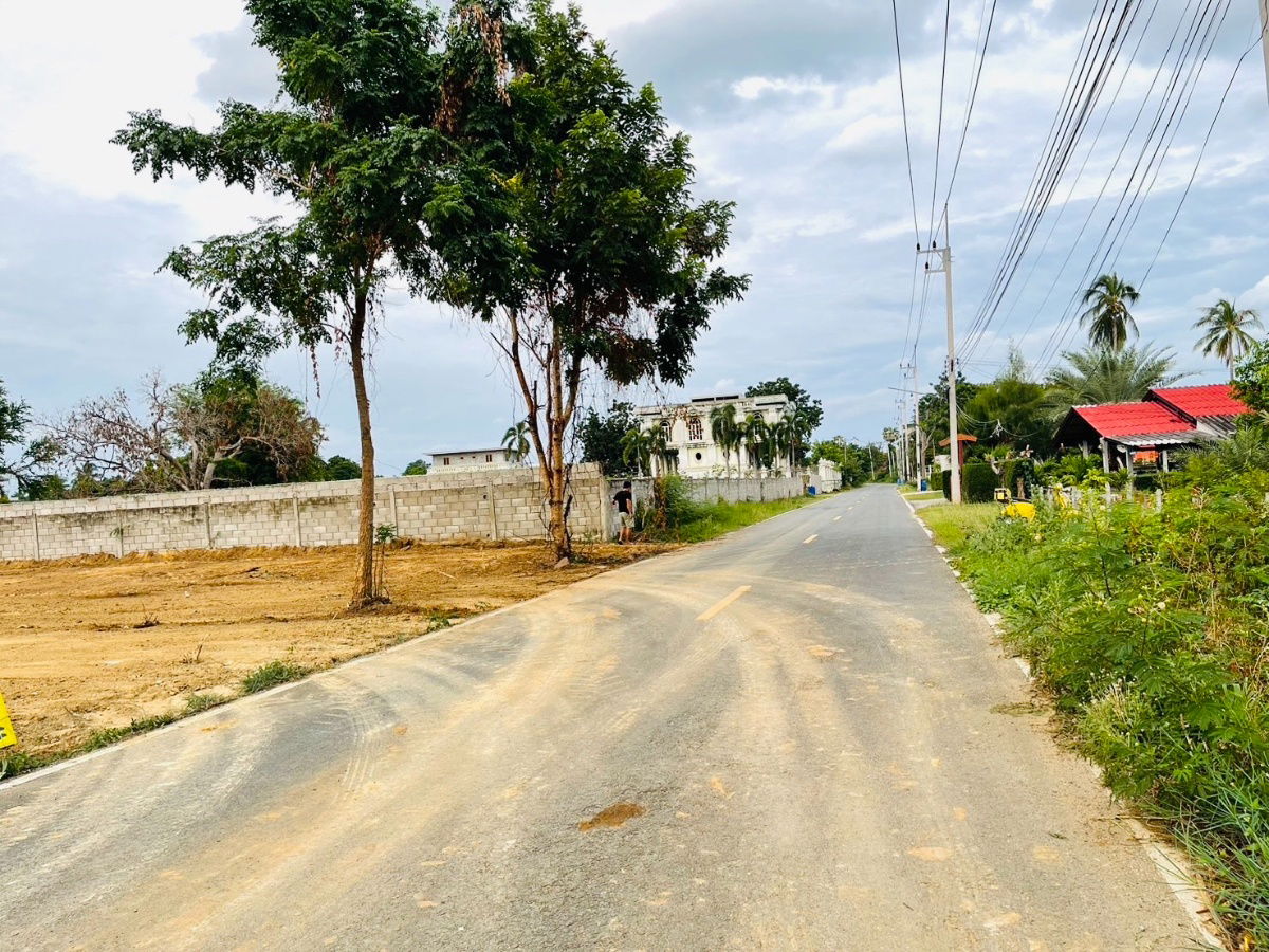 รูป ที่ดินใกล้ทะเล 500 เมตร สามร้อยยอด ประจวบ - รูปที่ 11/13