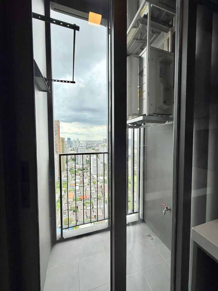 picture PFD-05713  Condo for Rent:  The Privacy JatujakSchedule a viewing ■ Line: @propertyfinder    - 8/10