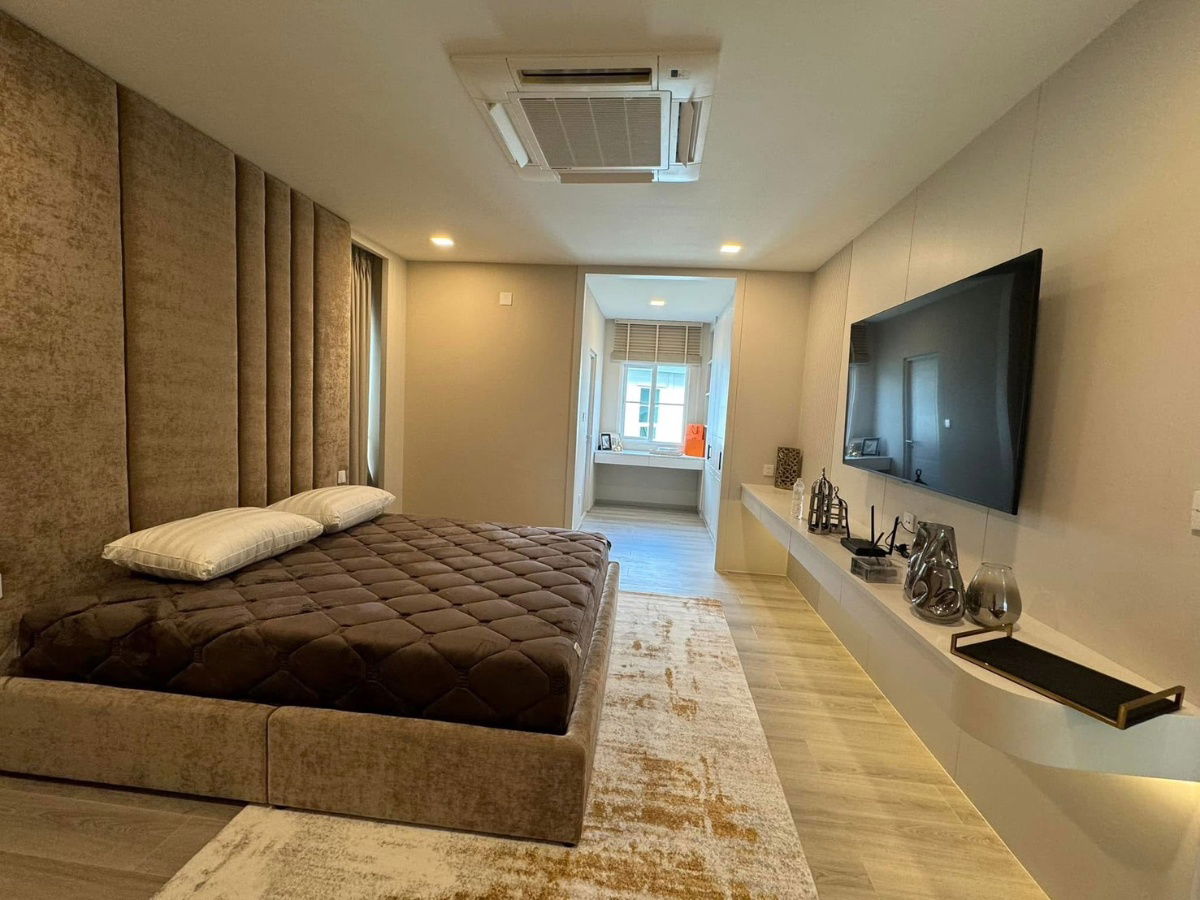 picture Luxury Detached House at Chaiyapruk – Chaengwattana ready to move - 6/24