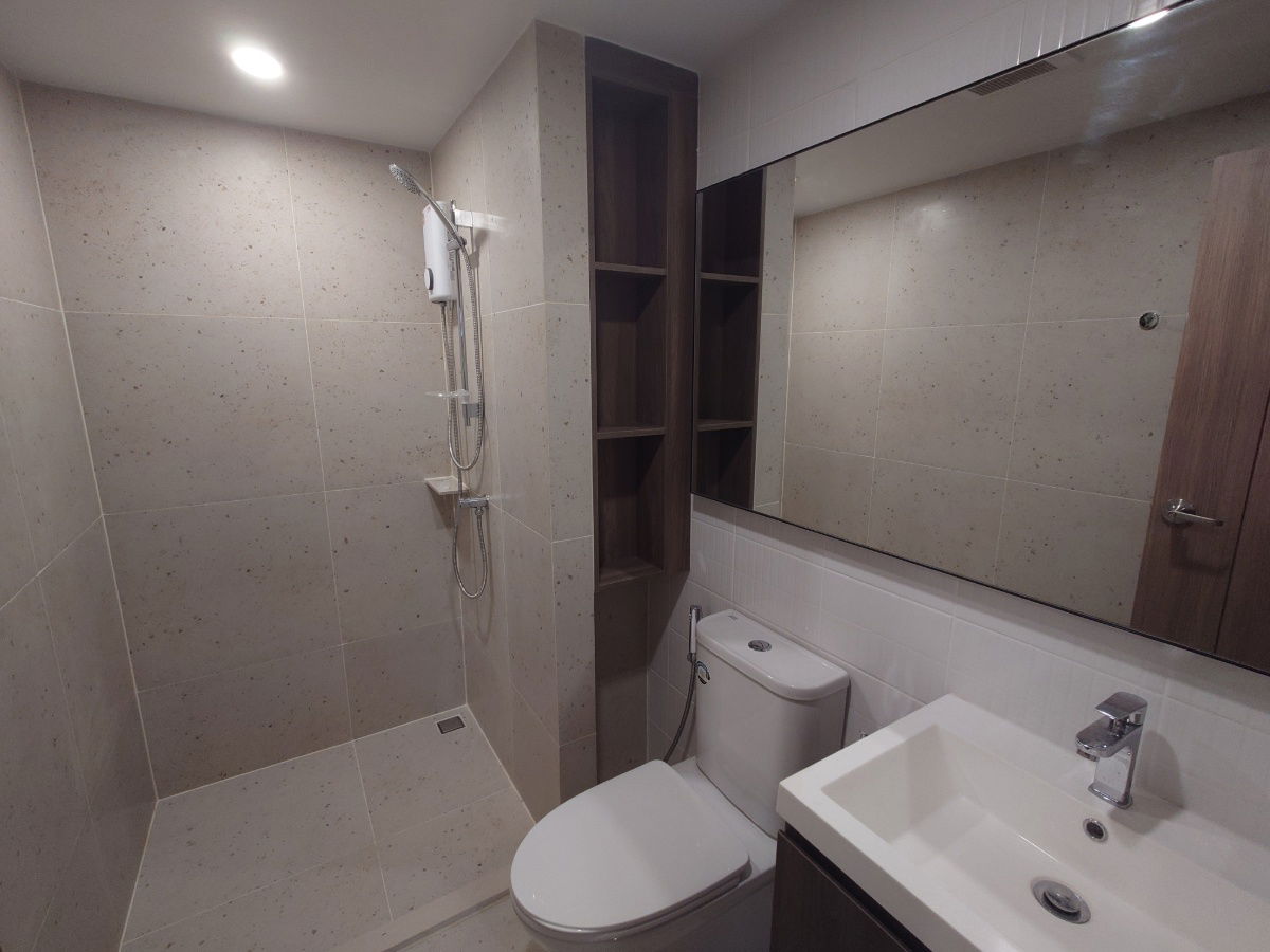 picture Nue Core Khu Khot - 1bed/ 1bath, 6 floor (Tower B) - 12/15
