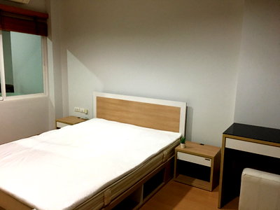 Condos for rent MRT Huai Khwang : For rent Life @ Ratchada - Huaikwang Ready to move in (DSL2155)