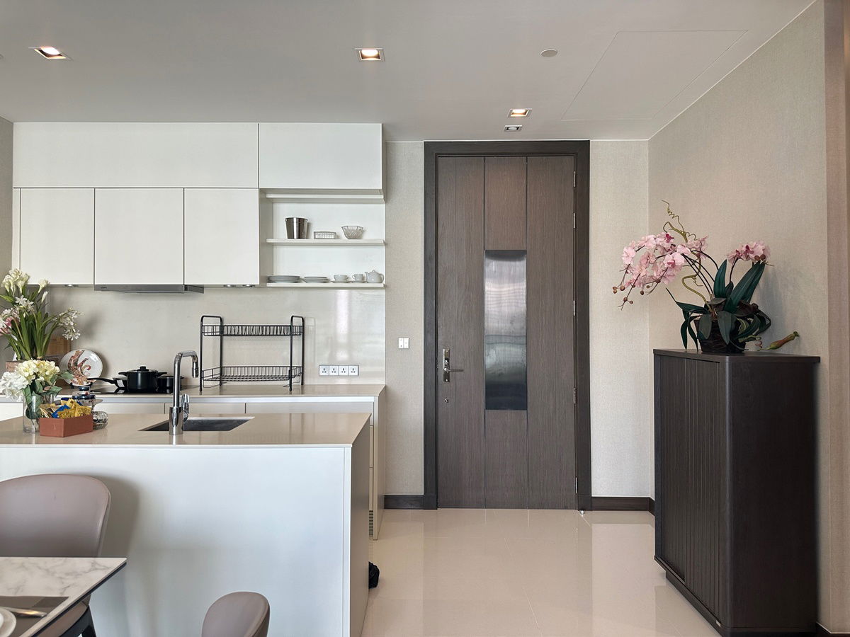 picture Newsroom ❤️ Q1 Sukhumvit Luxury condominium BTS nana contact Line: katk03 - 12/29