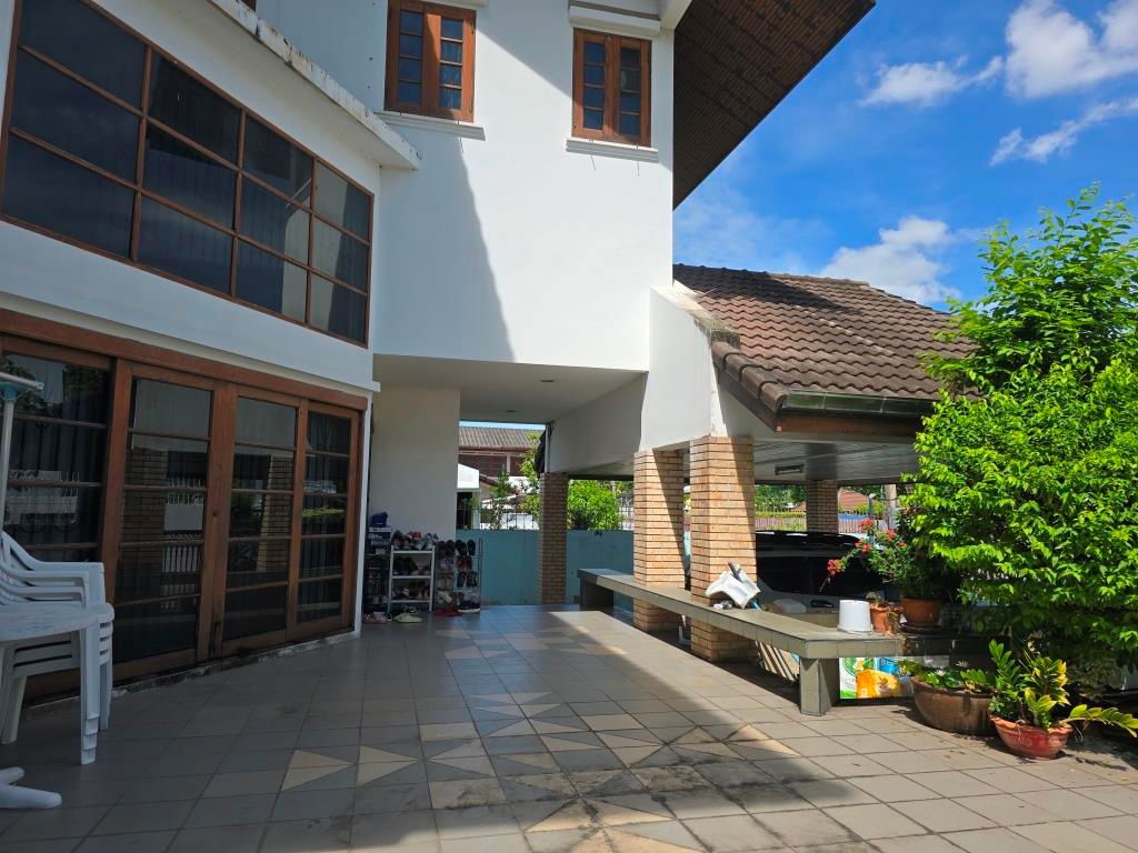 รูป ขายบ้านเดี่ยว 3 ชั้น เล่นระดับ 3 ห้องนอน 86/5 ซอยสุขุมวิท 56 แยก 3-1 - รูปที่ 40/85