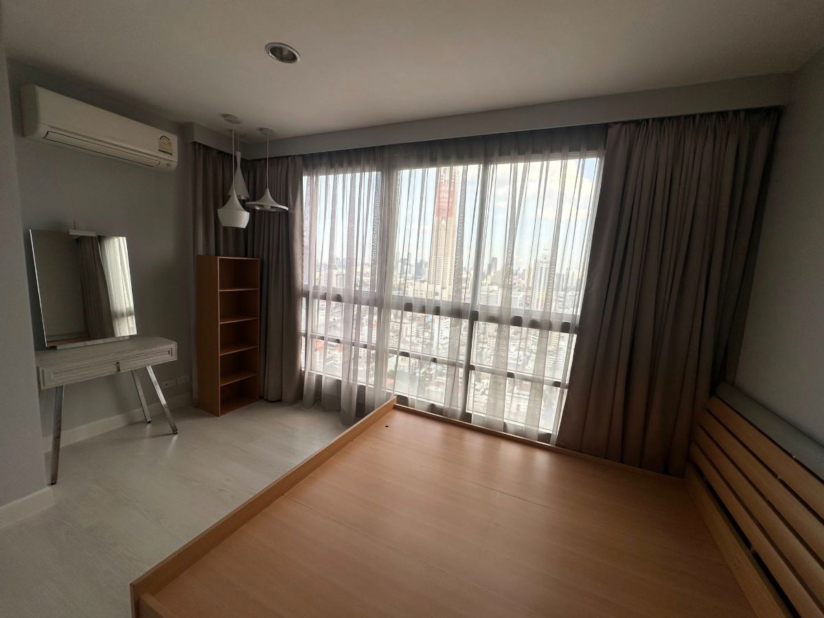 รูป ขายคอนโดพญาไท ราคาดี ห้องมุมแต่งใหม่ | Pathumwan Resort ใกล้ BTS พญาไท & Airport Link - รูปที่ 2/10