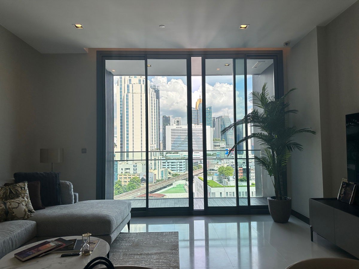 picture Newsroom ❤️ Q1 Sukhumvit Luxury condominium BTS nana contact Line: katk03 - 5/29