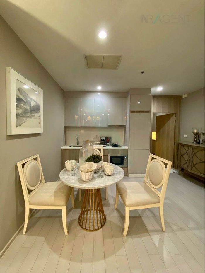 รูป 🎉Special room!🎉 ให้เช่าคอนโด โนเบิล เพลินจิต อาคาร B ชั้น 12 1 ห้องนอน ขนาด 61.00 ตรม ใกล้ ห้างสรรพสินค้า Central Embassy - รูปที่ 1/8