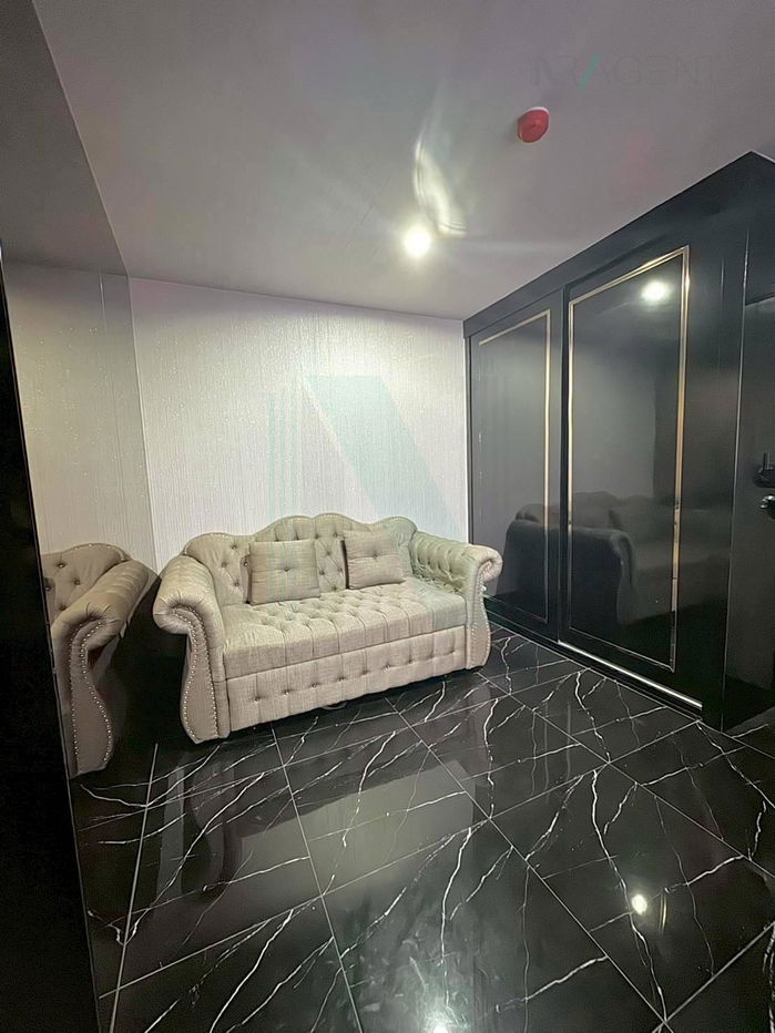 picture For Sell Condo REACH PHAHON YOTHIN 52 Building F, Floor 5,1 bed room, Room size 32 sqm - 1/8