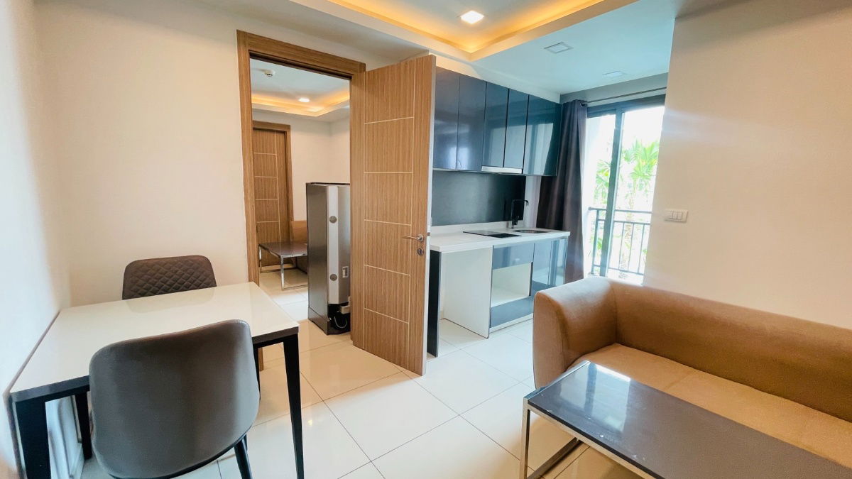picture  ✨🏖️Arcadia Beach Continental for rent 🏖️✨Vacant room ready to move in, 1 year contract🔥🔥 - 13/22
