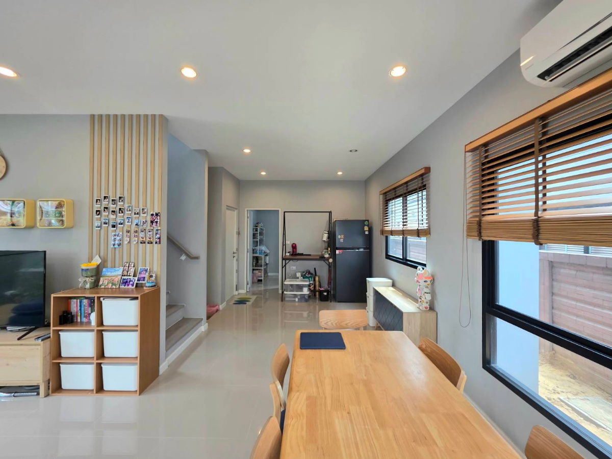 รูป บ้านแฝด 2 ชั้้น อณาสิริ รังสิต-คลอง 2 อายุบ้านเพียง 4 ปี ใกล้ฟิวเจอร์ - รูปที่ 16/44