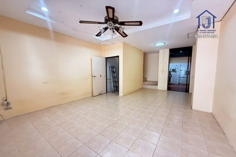 3-bed townhouse for sale, 117 sqm, 16 sq wah, Nong Chok