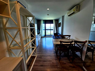 Condos for rent : For Rent KnightsBridge Bearing 18 Fl size 50 sq m. 2 bed 1 baht