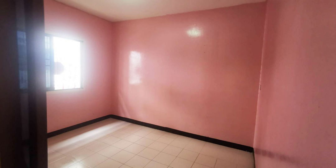 รูป ขายห้องชุด บ้านเอื้ออาทร ร่มเกล้า ขนาด 33.20 ตร.ม. 1 ห้องนอน 1 ห้องอเนกประสงค์ อาคารเลขที่ 5 ชั้น 1 - รูปที่ 5/9