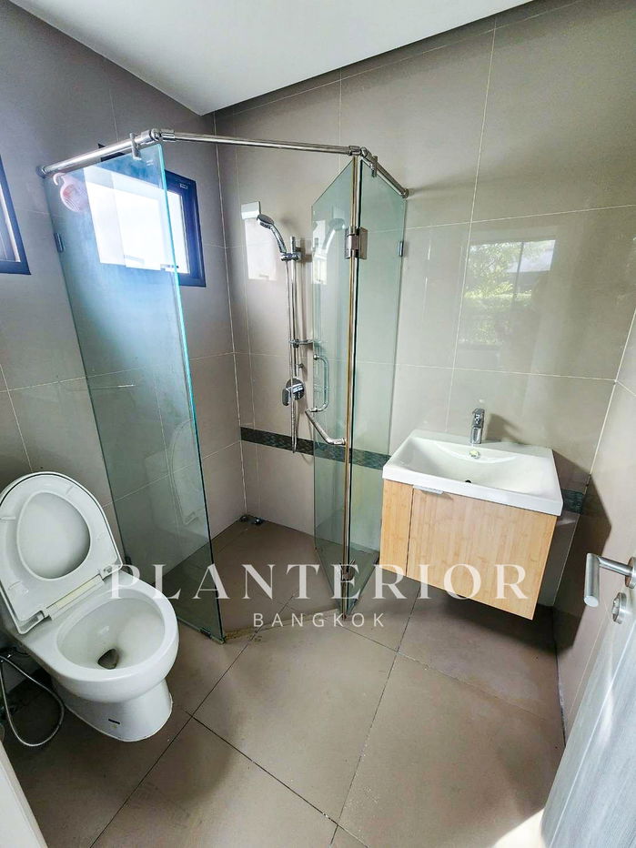 รูป 📌 หลุดจอง!! Luxury House 3 ชั้น สุดหรู - รูปที่ 5/14