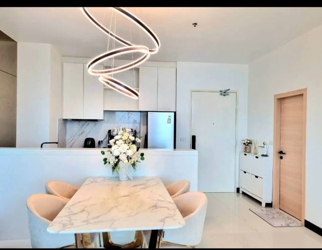 1-bed condo for rent, 71 sqm, The Four Wings Residence