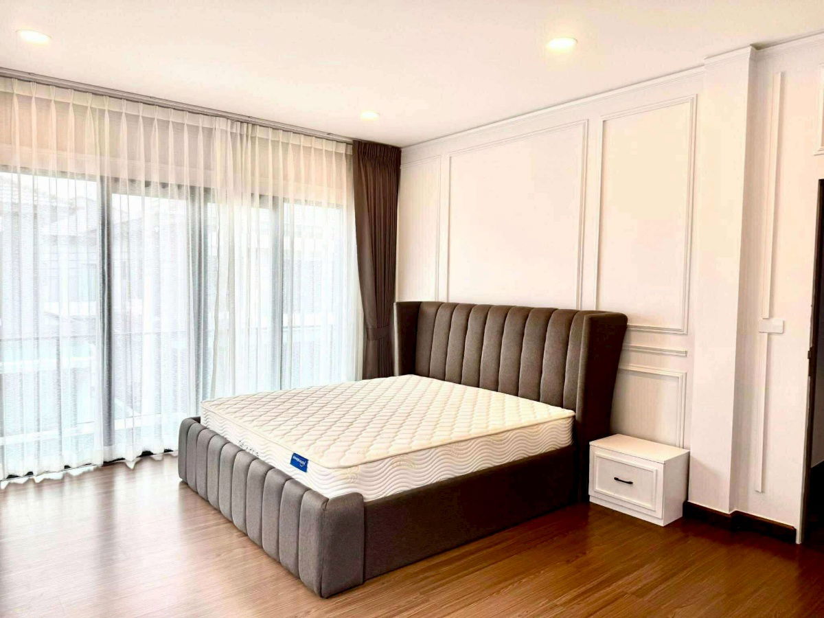 รูป #st20402 ให้เช่า  The City บางนา    4 ห้องนอน 5 ห้องน้ำ 3 ที่จอดรถ - รูปที่ 3/8