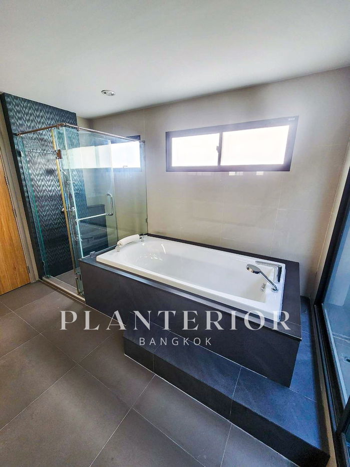 รูป 📌 หลุดจอง!! Luxury House 3 ชั้น สุดหรู - รูปที่ 4/14
