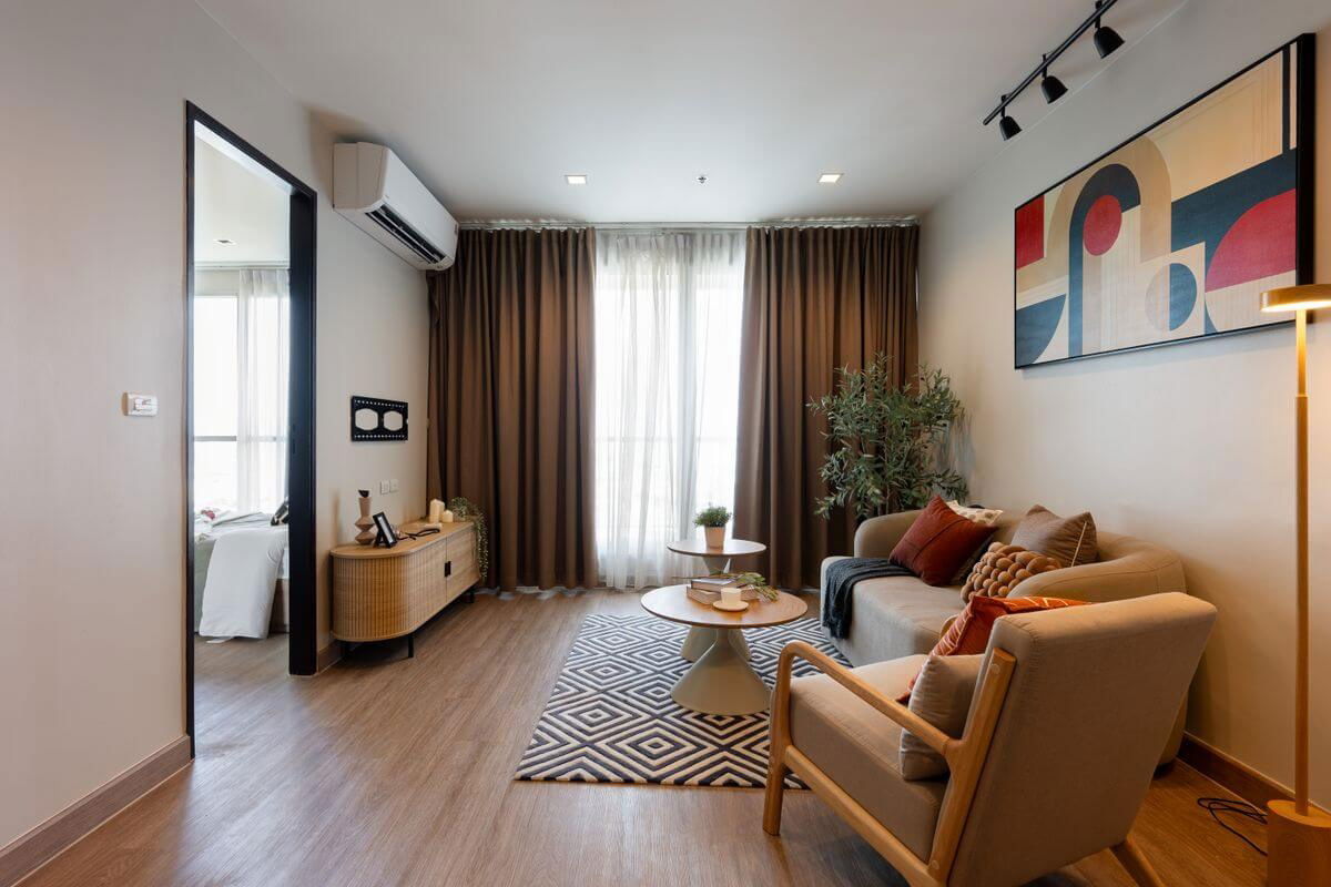 picture Rhythm Sathorn – Extra-Large Unit on High Floor with Stunning Chao Phraya River Curve View - 2/9