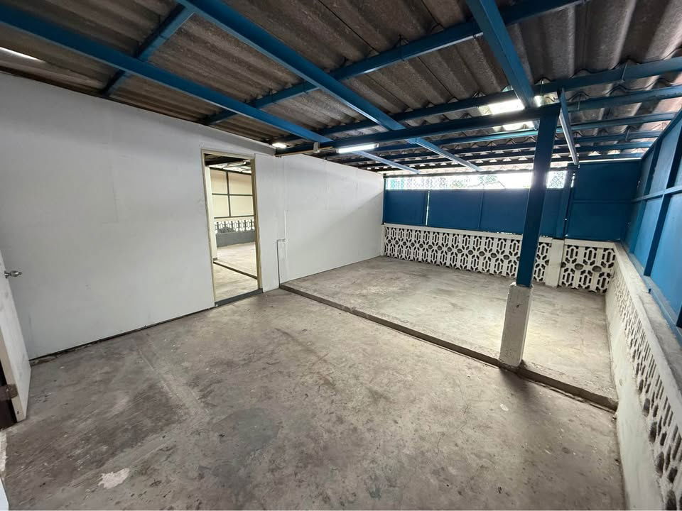 รูป 🏠 เช่า ให้เช่า โกดัง + บ้าน นวมินทร์ 42 (Nawamin 42 Warehouse + House) สนใจ Line ID : @951qfbfi - รูปที่ 10/15
