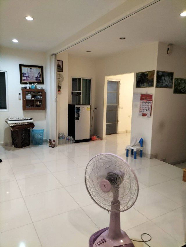 รูป ให้เช่าด่วน บ้านเดี่ยว 2 ชั้นหมู่บ้านภัสสร 26 ถนน 345 อยู่ถนนสายเมนไม่ต้องเข้าซอย - รูปที่ 5/9