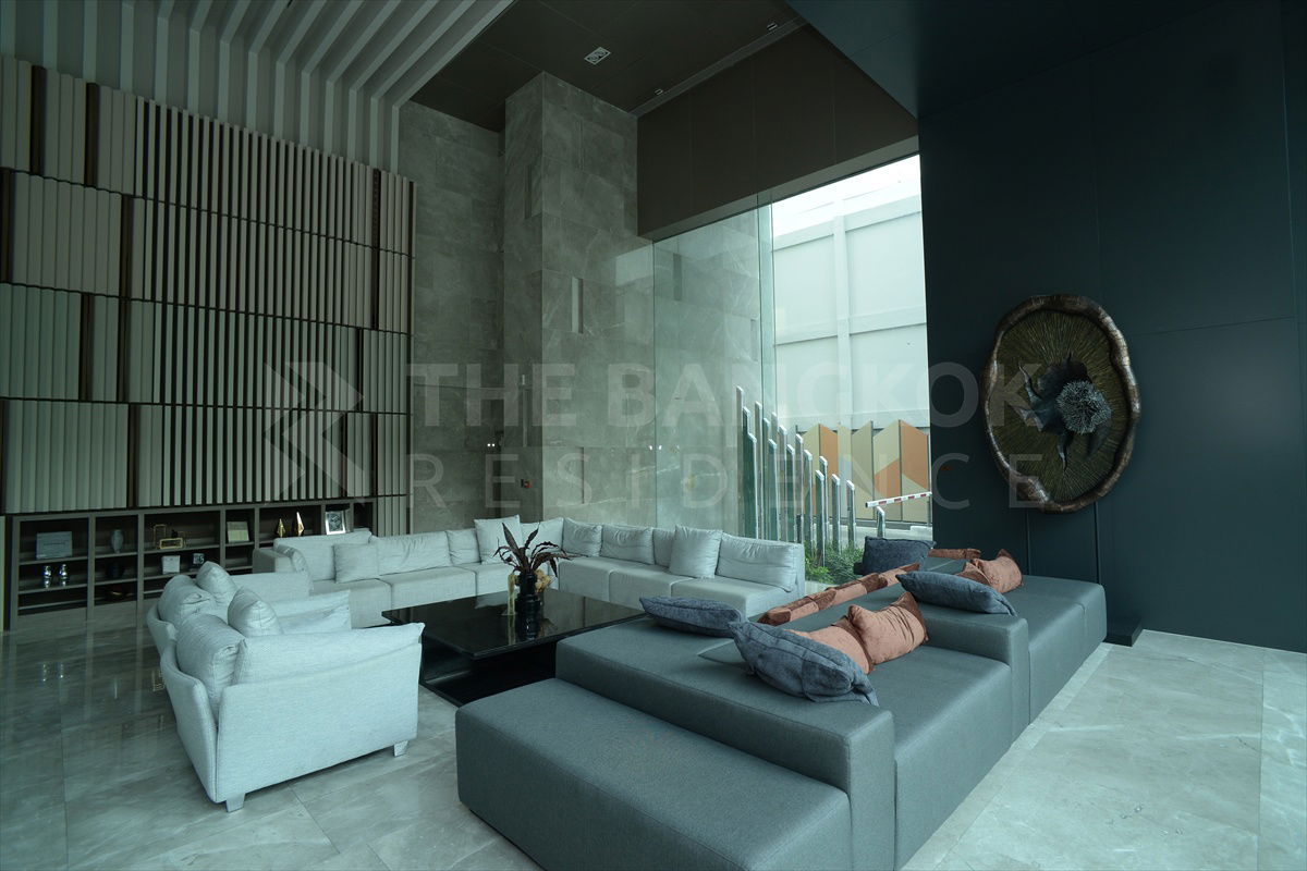 picture 🔥 Affordable Price,Prime Location The Room  BTS Wongwian Yai - 1/4