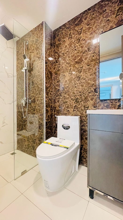 picture  ✨🏖️Arcadia Beach Continental for rent 🏖️✨Vacant room ready to move in, 1 year contract🔥🔥 - 15/22