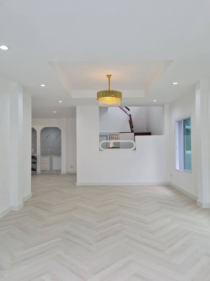 รูป บ้านเดี่ยว renovateใหม่ 50.20 ตรว. ลาดพร้าว101แยก42 ม.วาสินี กทม ใกล้รถไฟฟ้า - รูปที่ 3/10