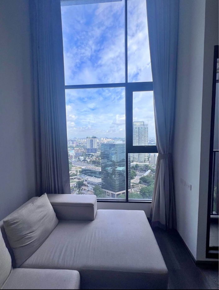 รูป 🌟 ขาย  ให้เช่า คอนโด Knightbridge Space รัชโยธิน  ห้อง Duplex เพดานสูง ชั้น 28 ทิศเหนือ วิวสวย พร้อมอยู่ ใกล้ BTS พหลโยธิน 24 เพียง 20 ก้าว!🔥 - รูปที่ 8/9