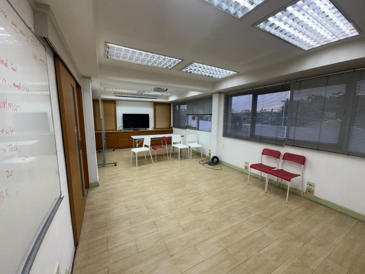 รูป Co-Office  ให้เช่าเดิน 2 นาทีจากสถานีสามยอด - รูปที่ 6/20