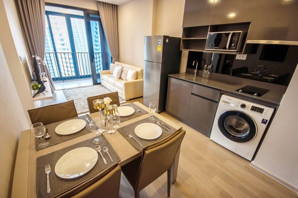 picture PFD-05725	Condo for Rent: Ashton Asoke Schedule a viewing ■ Line: @propertyfinder		 - 9/10