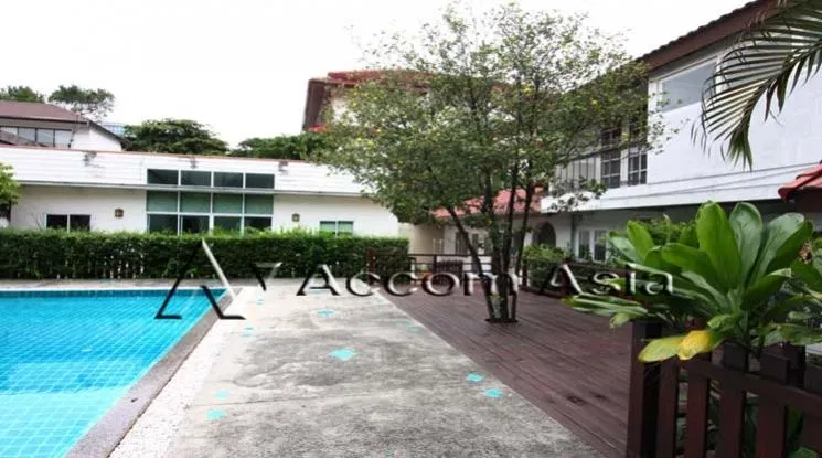 picture 🔼🔽 AccomA 📩  4 BR House in Khlong Ton Nuea (64748) - 6/9