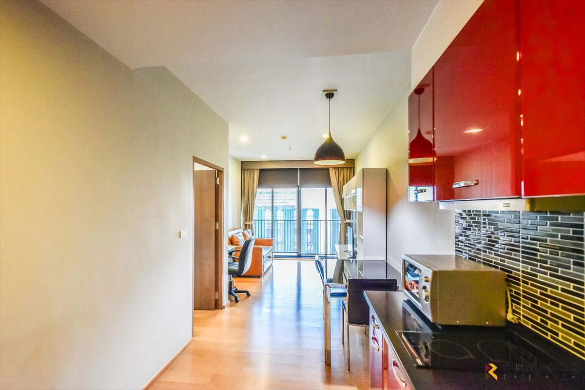 picture  Noble Revent Near 💖 Spacious Unit with Open City View 🏙️ Near BTS Phaya Thai  - 10/14