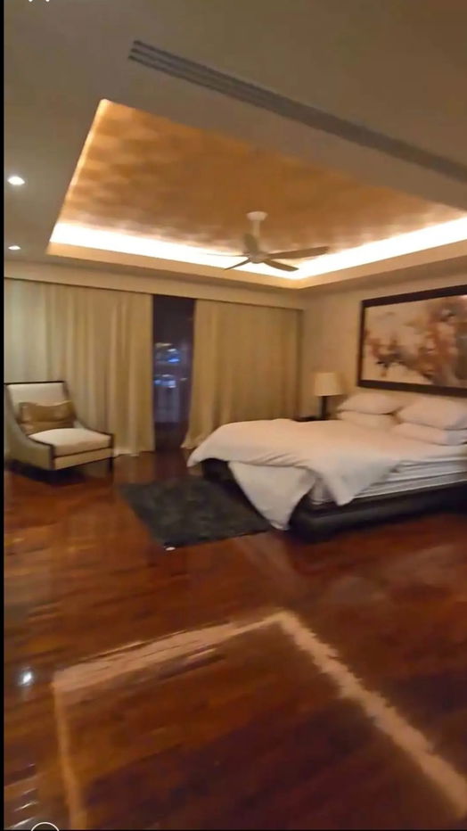 picture Condo For Rent // Lebua at State Tower - 1/16