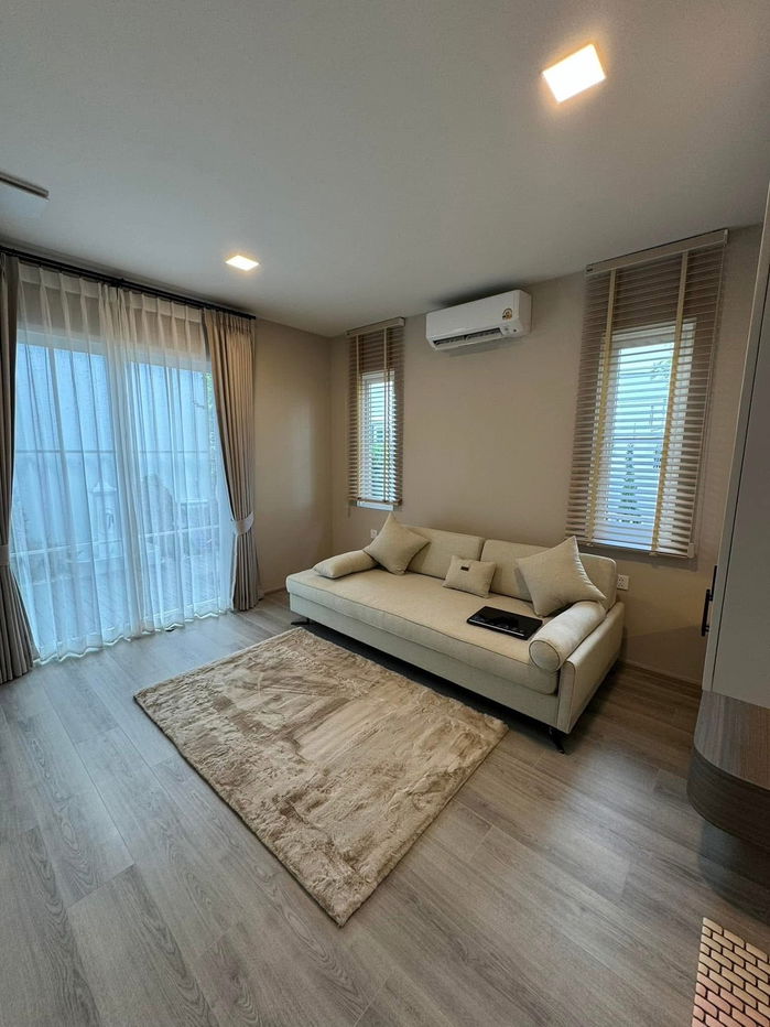 picture Luxury Detached House at Chaiyapruk – Chaengwattana ready to move - 4/24