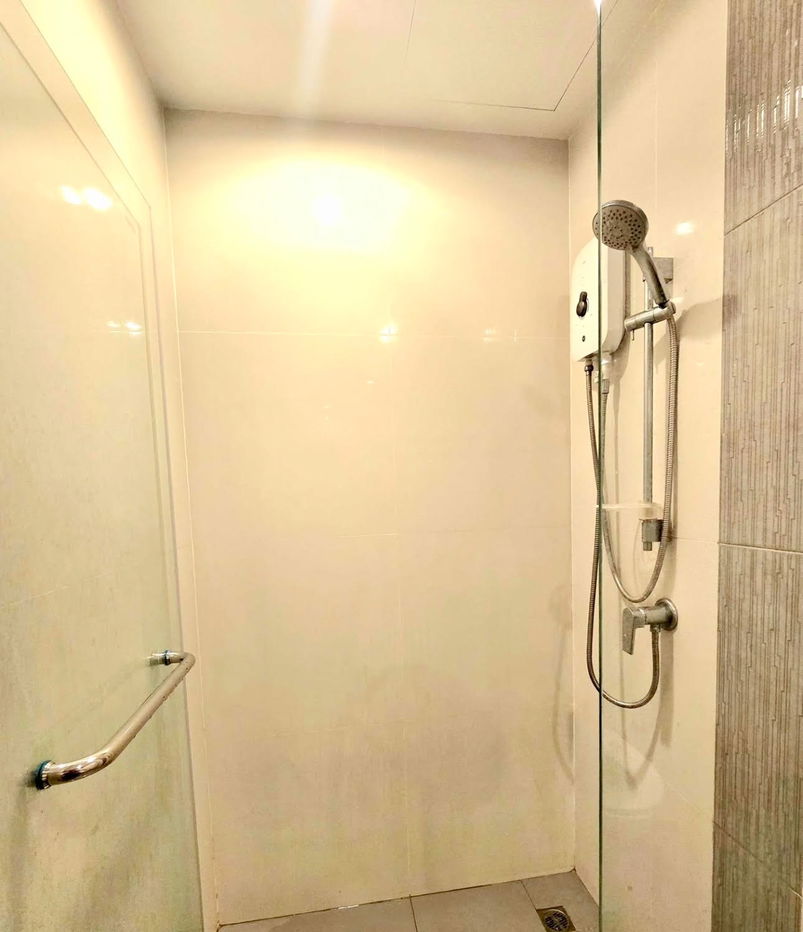 รูป code : C101 ให้เช่าคอนโด แอมเบอร์ คอนโด บาย อีสเทิร์น สตาร์ (Amber Condo by Eastern Star) | ชั้น 8 วิวโล่ง บิ้วอินครบ ใกล้ MRT แยกติวานนท์ - รูปที่ 11/13
