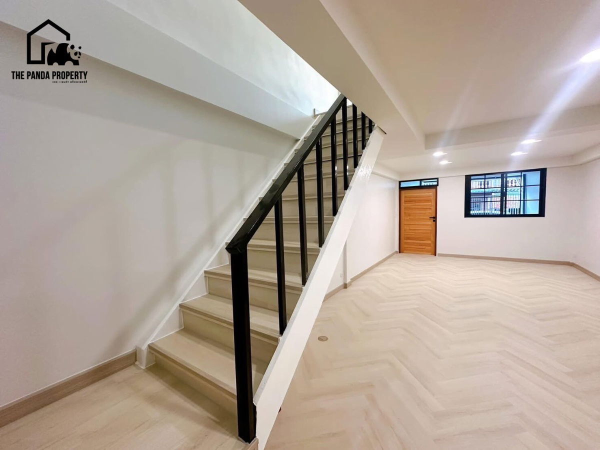 รูป บ้านใหม่พร้อมอยู่ ย่านอ่อนนุช ทำเลอ่อนนุช44 , พึ่งมี 50/30 - รูปที่ 4/9