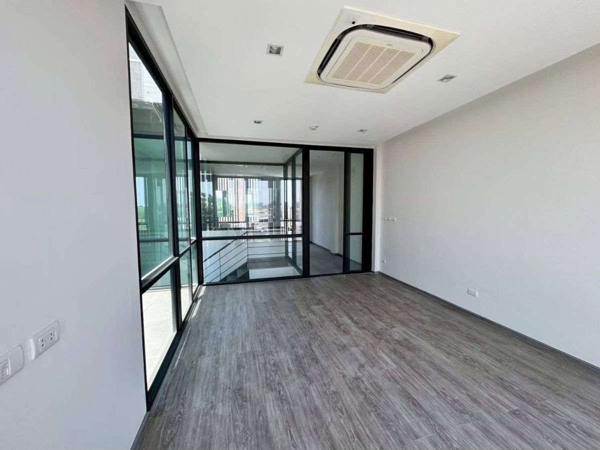 picture  Home office for rent, 3 and a half floors, corner unit, Baan Authen Nakniwat 48 project - 3/10