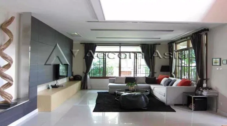 รูป 🔼🔽 AccomA 📩  4 BR House @Peaceful compound (1817245) - รูปที่ 2/8