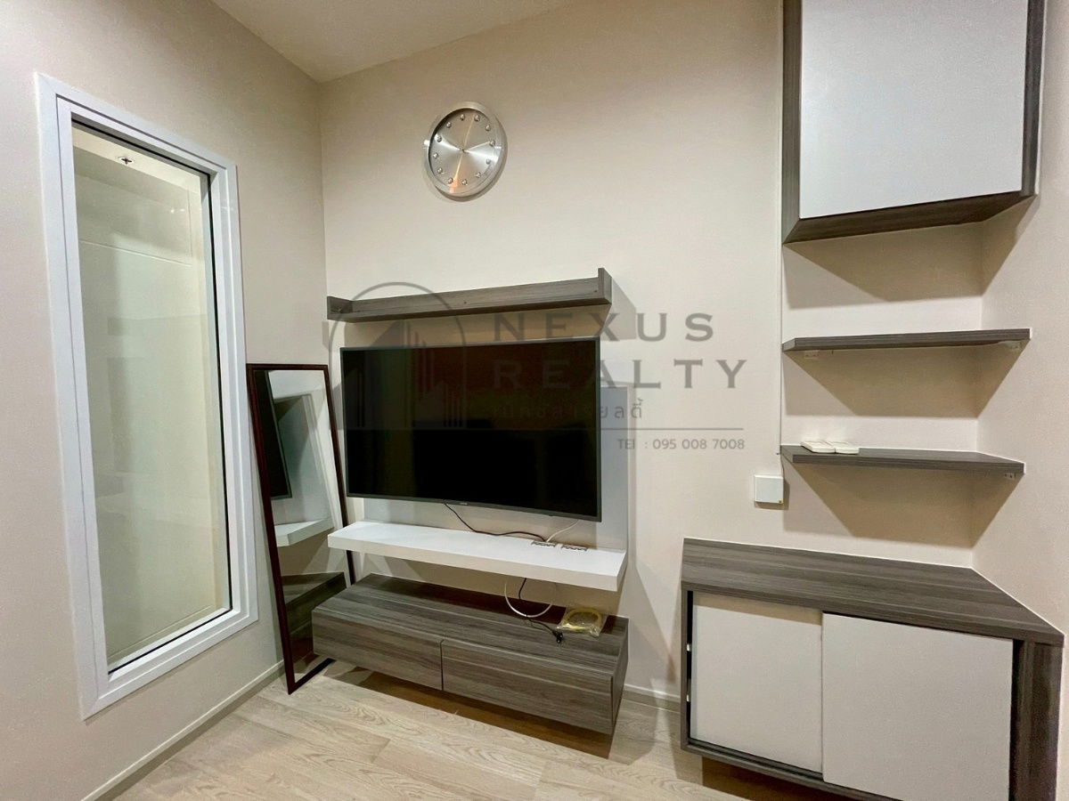 picture 🔥🔥Ready to move in!! Big Discount!! Newly Renovated, Super Fresh Room!! Hurry before it’s gone!! Beautiful unit full appliances!! Prime Location - 3/10