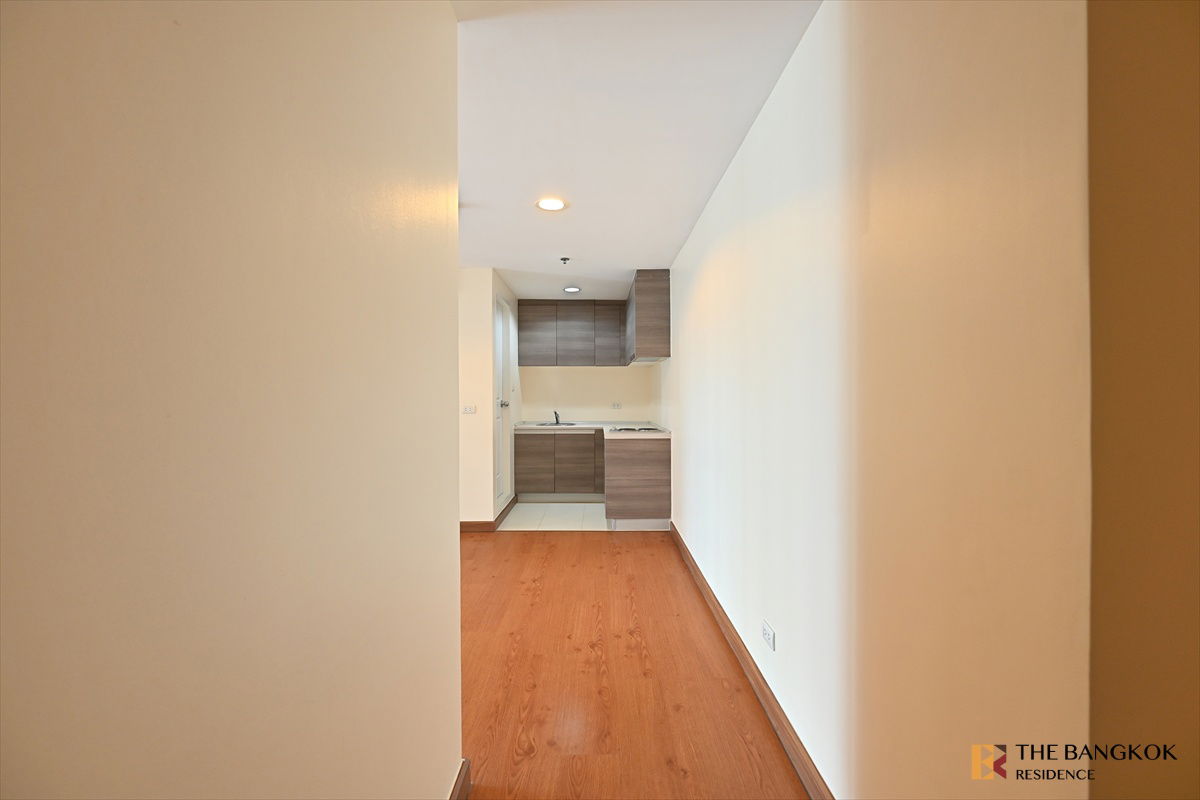 รูป Stylish unit, Great Location Belle Grand Rama 9 near MRT Rama 9 - รูปที่ 10/14